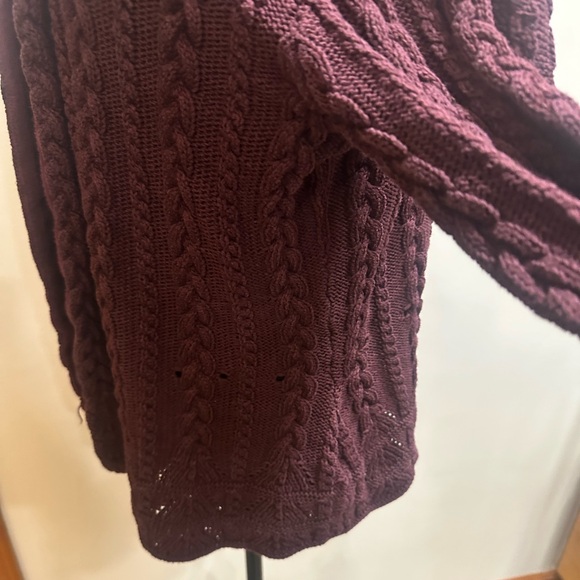 Lauren Ralph Lauren Large Burgundy Cable Knit Cardigan - Picture 4 of 6